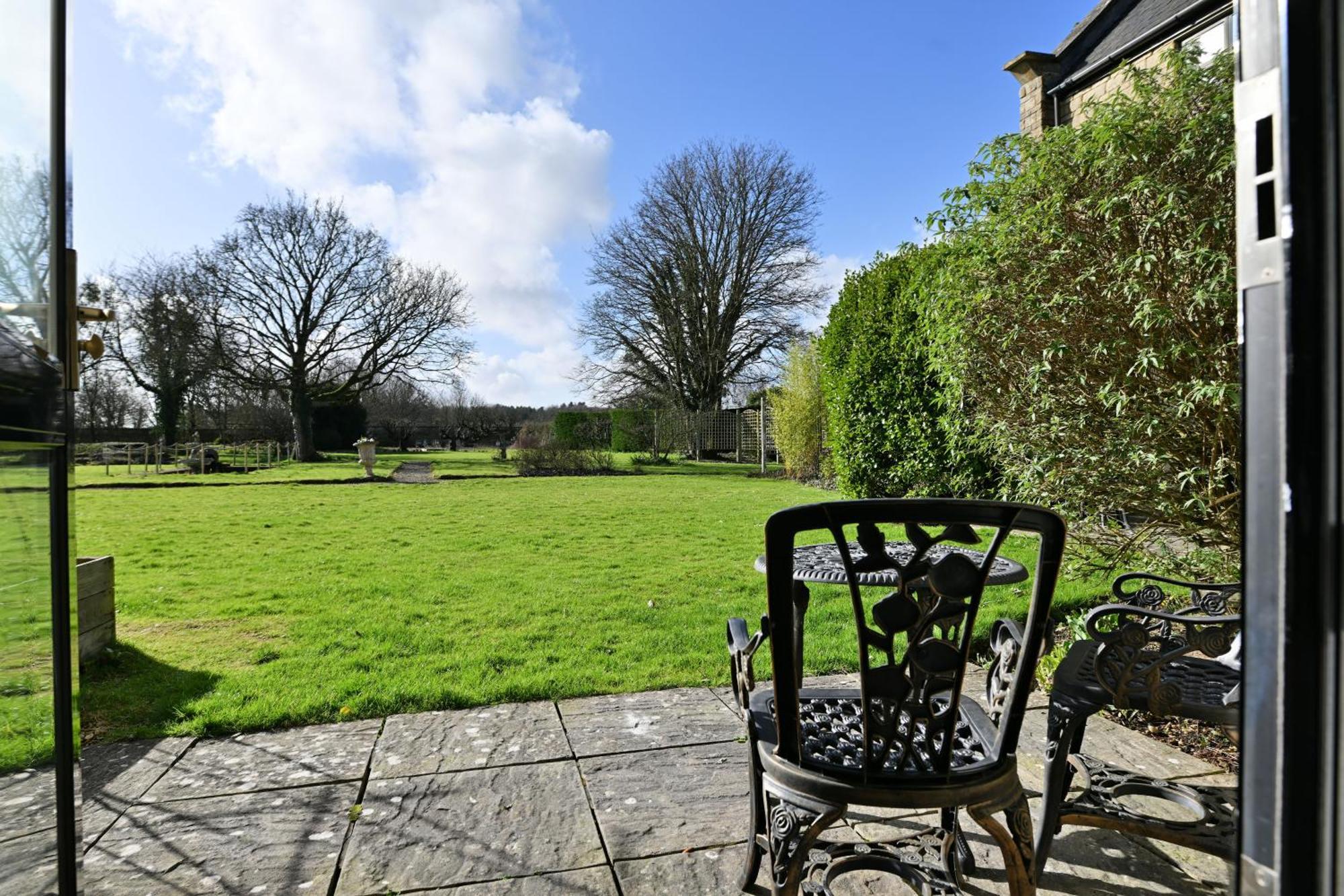 Stanton Manor Hotel Chippenham  Exterior photo