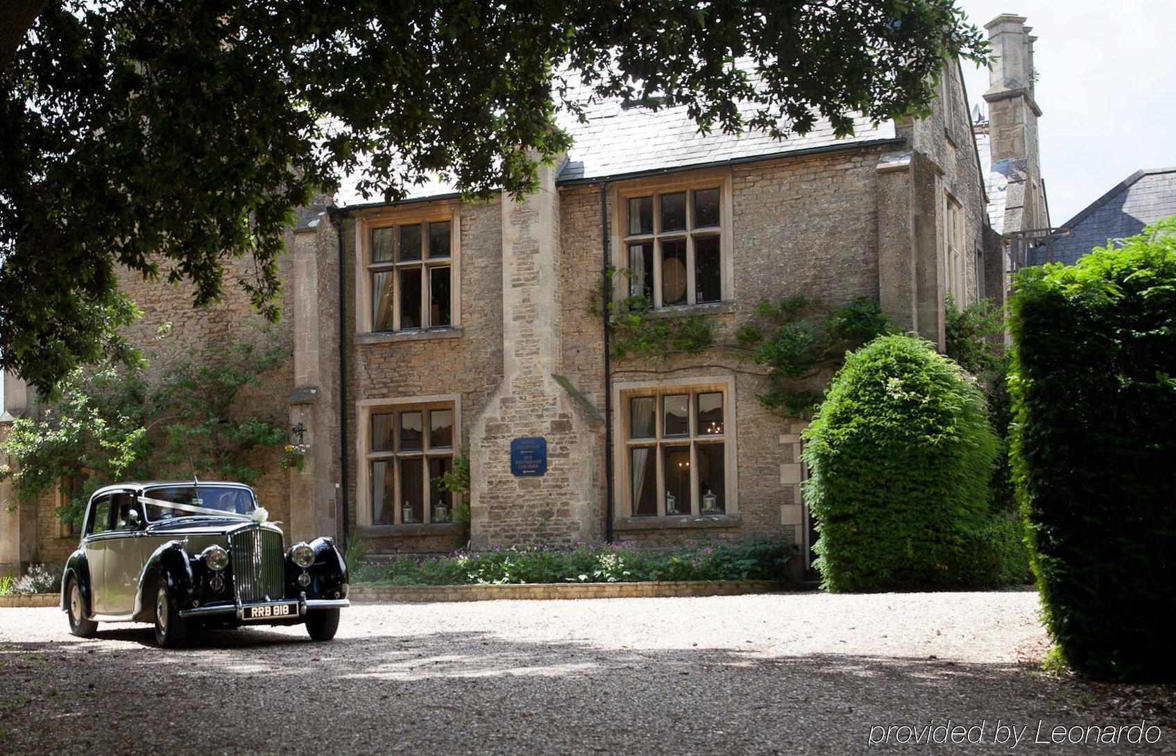 Stanton Manor Hotel Chippenham  Exterior photo