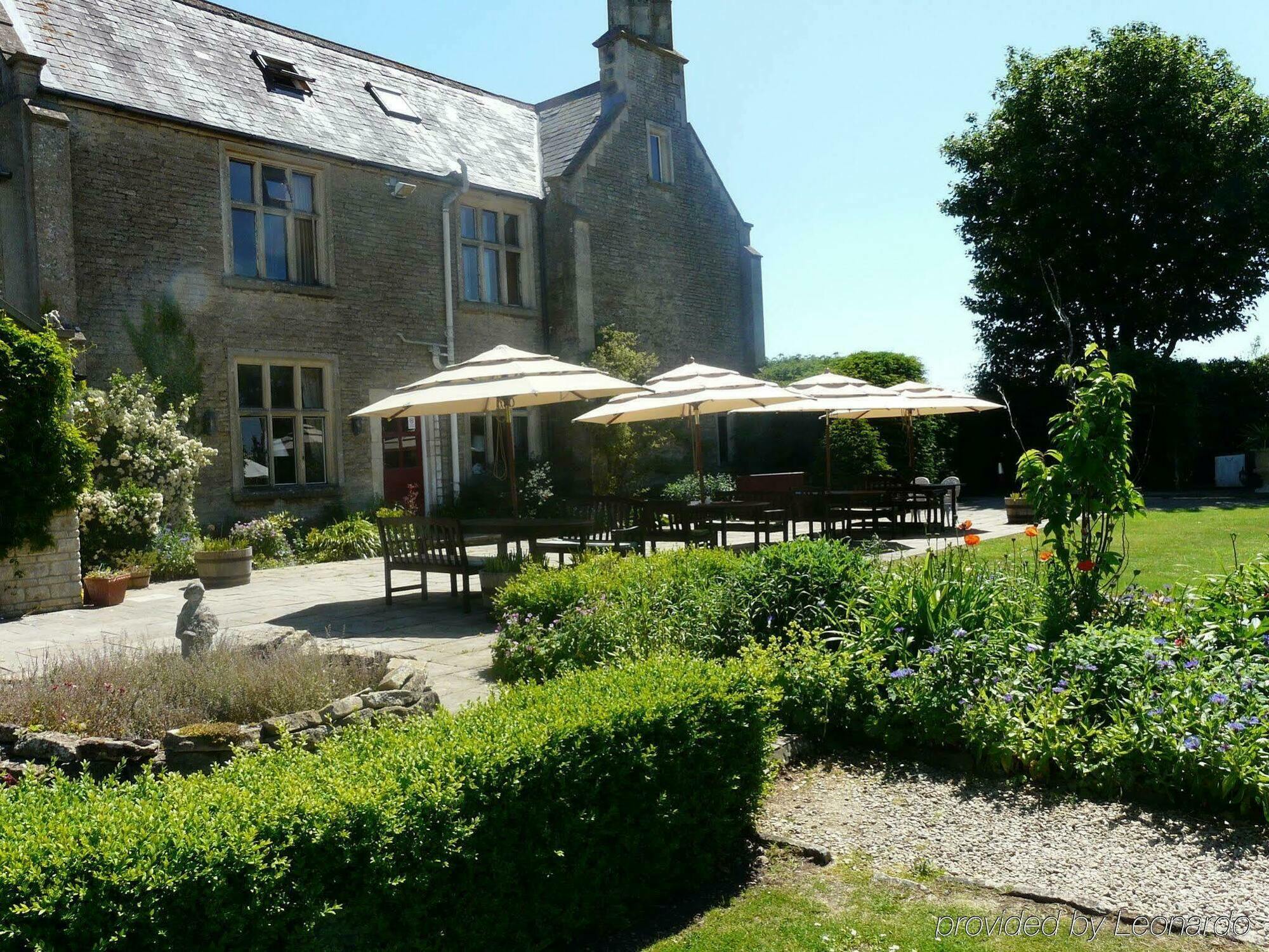 Stanton Manor Hotel Chippenham  Exterior photo